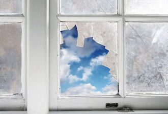Bild eines defekten Fensters
